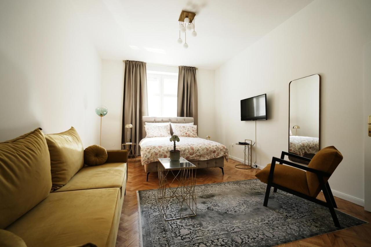 Center City Apartment 3 Zagreb Eksteriør billede